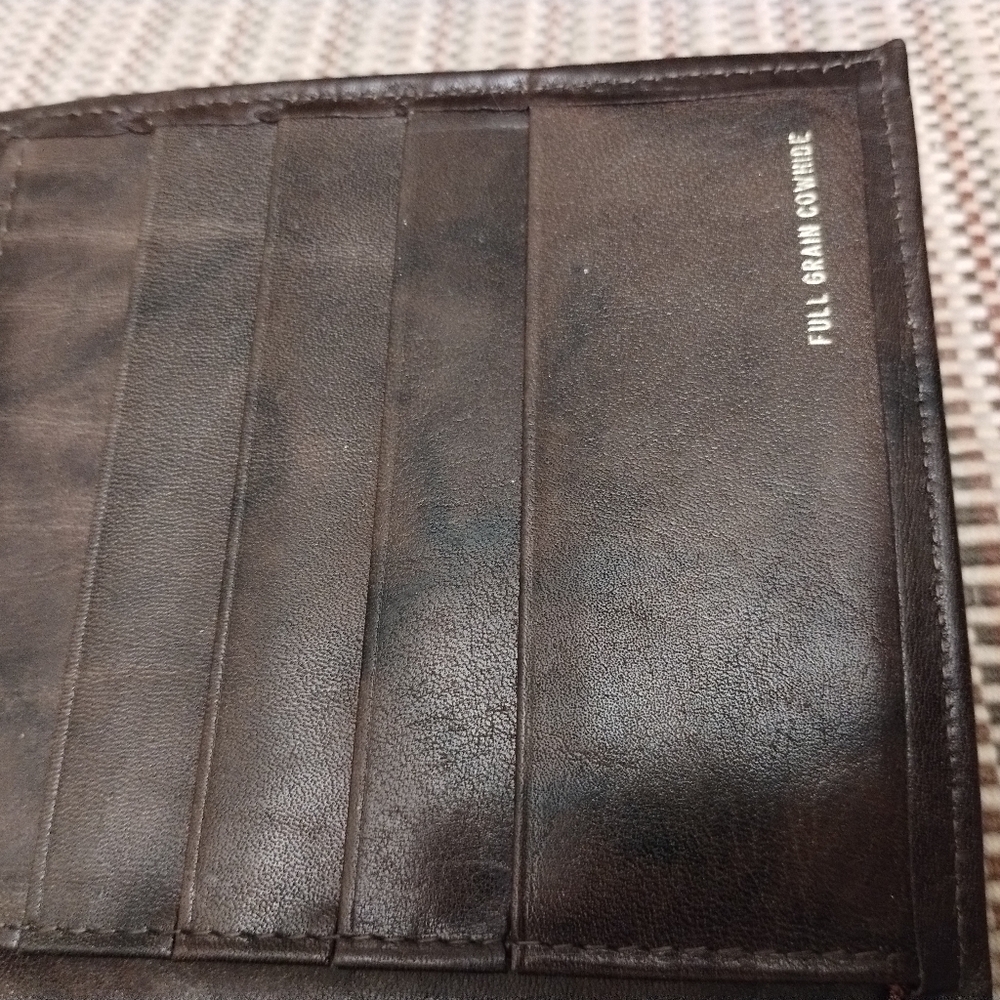 Leather Wallet - Picture 5 of 7